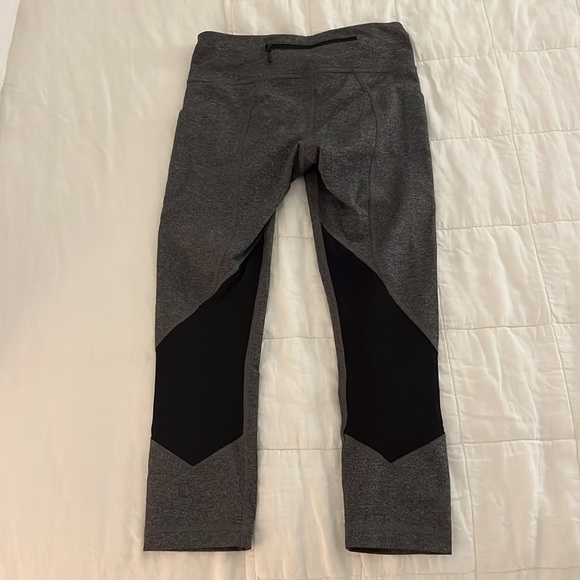 Lululemon leggings - Picture 4 of 5